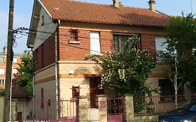 Appartement Charmant A Alfortville 30M² Terrasse Et Jardin